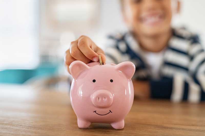 Educação Financeira Infantil: Como Ensinar Seu Filho