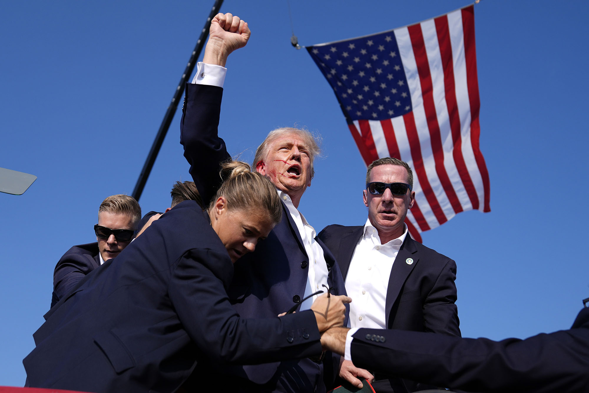 Eleições nos Estados Unidos: Trump Declara Vitória