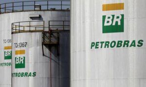 Petrobras aprova pagamento de R$ 17 bi em dividendos